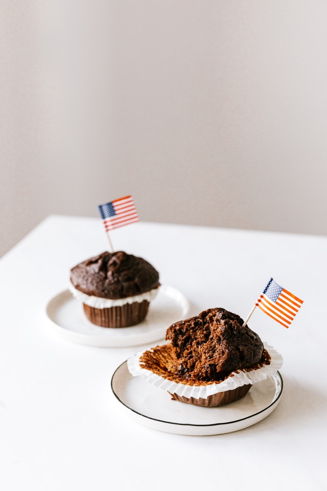 tasty-festive muffins for 4th july the Montessori Way